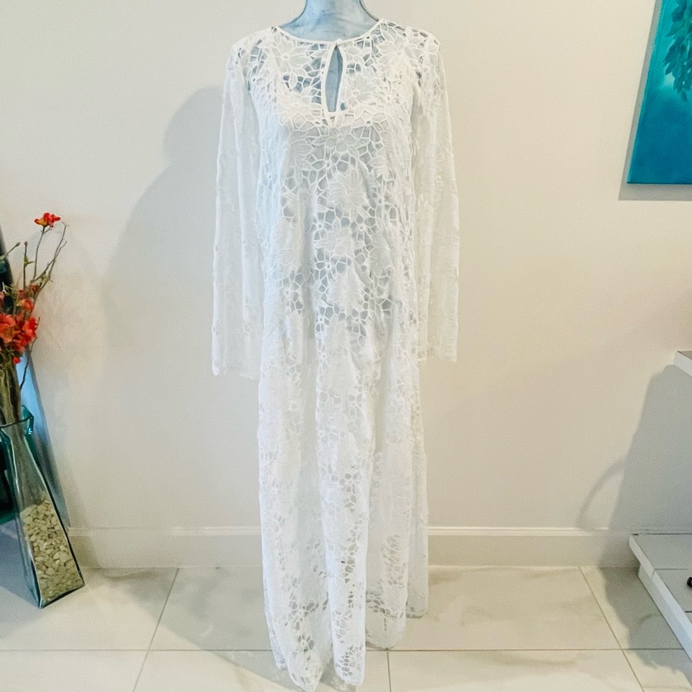 NWT Johnny Was - Garden White Lace Maxi Dress with Keyhole Neckline - Size M - Picture 5 of 15